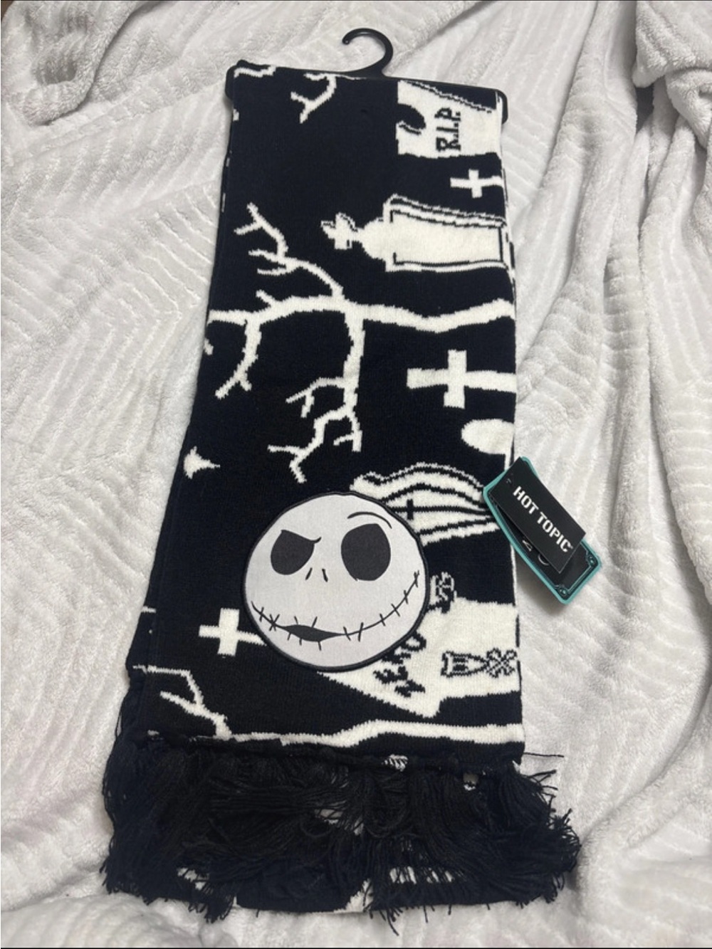 Hot Topic Black & White Jack Skellington Kids Scarf